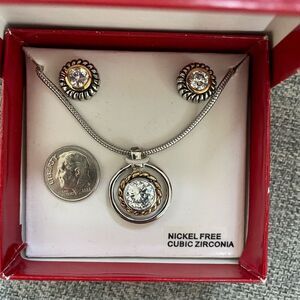 New NIB Nickel Free Cubic Zirconia Necklace Earrings Set Gift